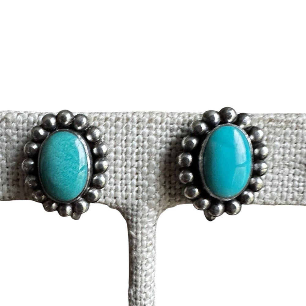 VTG Navajo Earrings 0.75" Amazonite Raindrop Accent‎ Screwback Sterling 6.1g